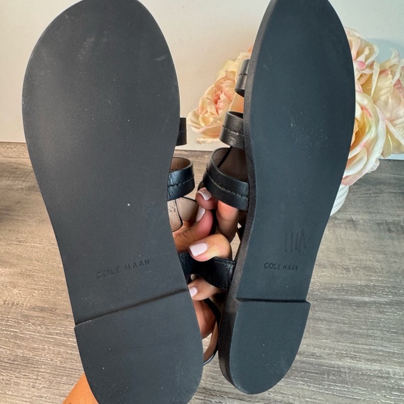 Cole Haan Flynn Fishman Black Sandals with Gold Buckle size 8 $90 IMMACULATE - Picture 10 of 11